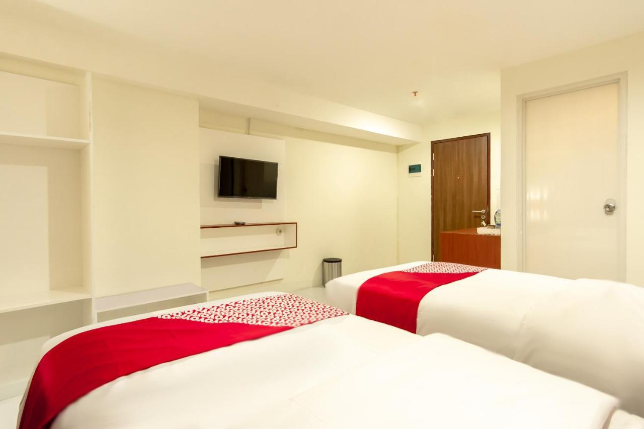 Oyo Flagship 1481 Sentraland Hotel 2*